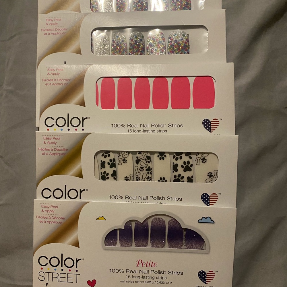 Color street sets. - Picture 13 of 15